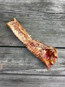 Sušený hovězí hrtan celý cca 20cm