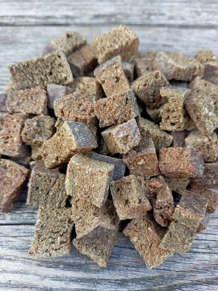 Játrové sušenky - kostičky 70g